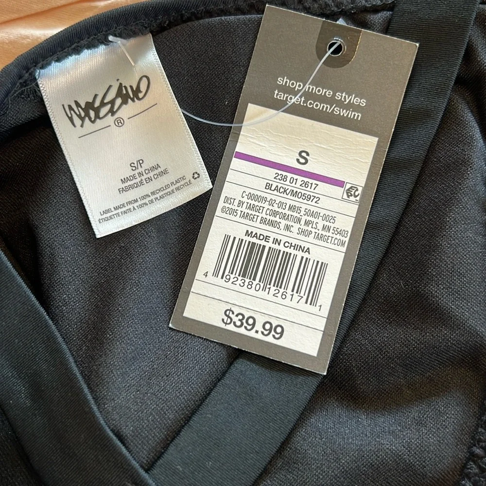 Mossimo Black One-Piece Swimsuit - Picture 4 of 4